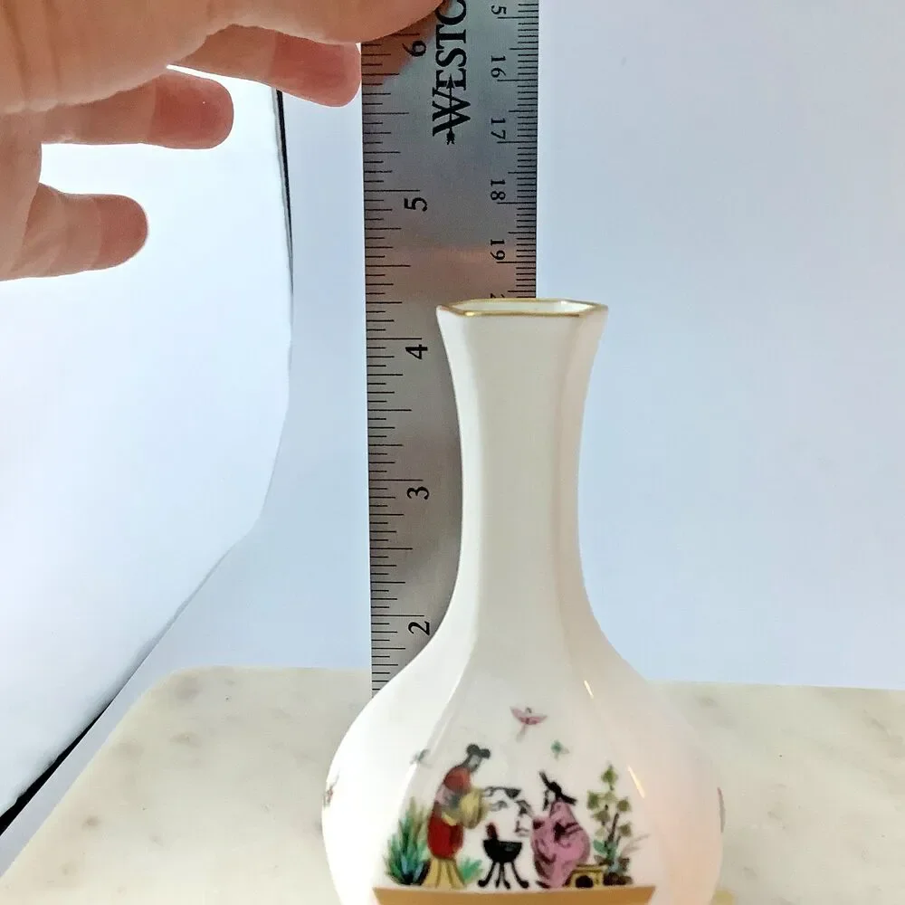 Royal Worcester  Fine Bone China England 4